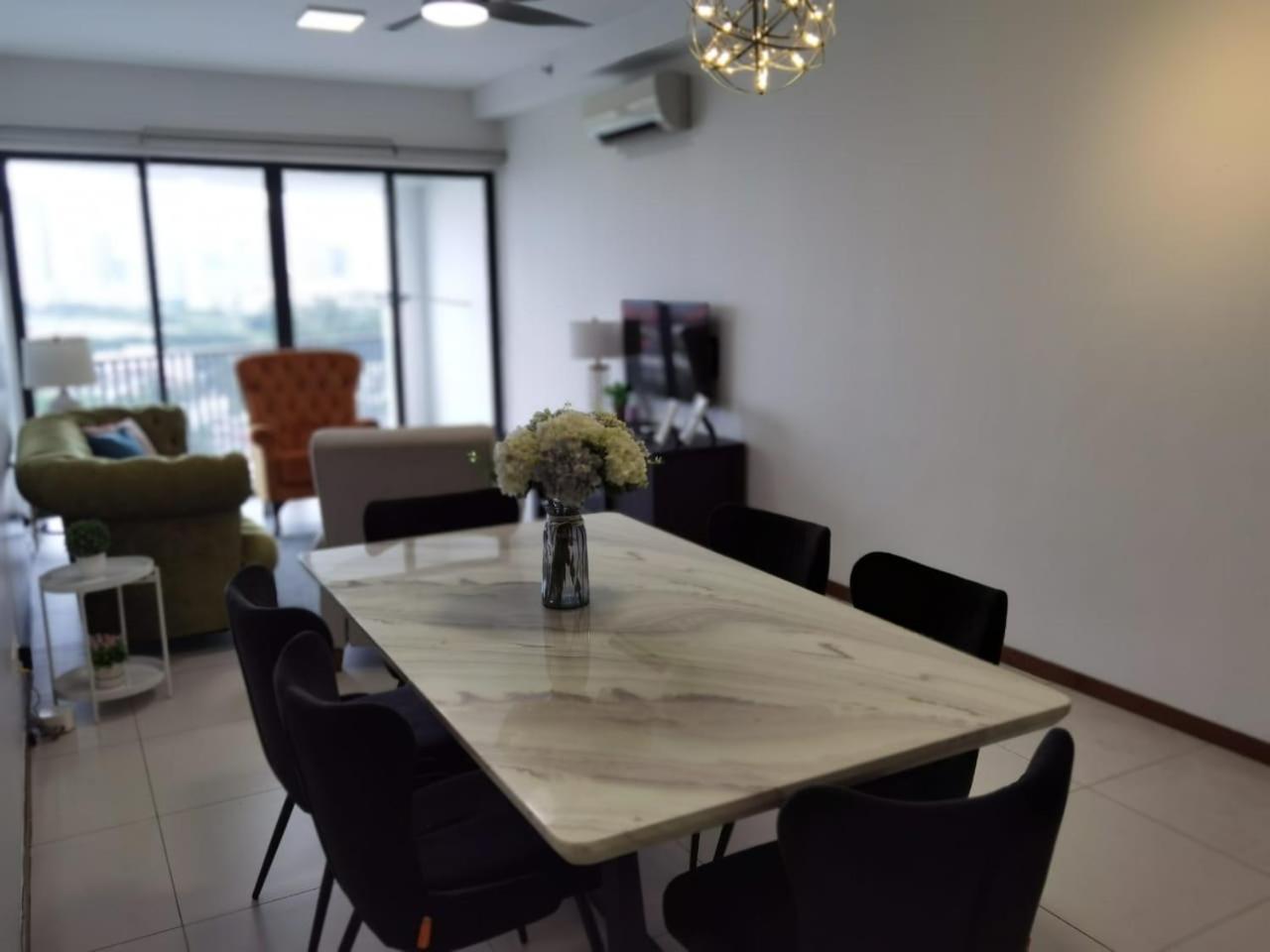 Apartment Tree Family Executive 3 Bedroom /8 Pax Gurney *